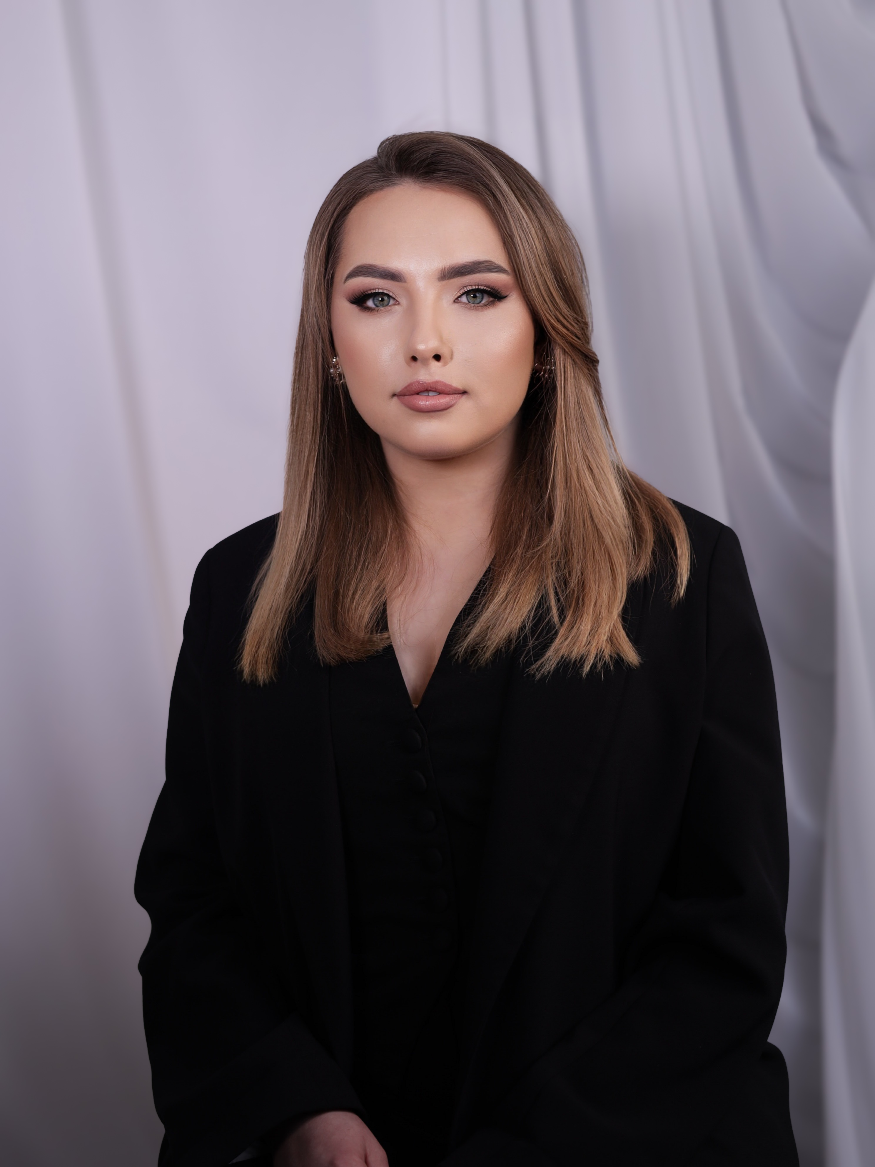 Alina Veste